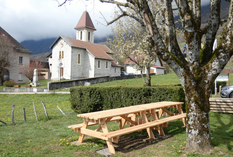 TableBoisFaceMairie